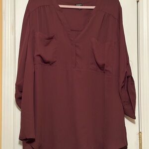 Torrid Harper Women's V-Neck Blouse in Burgundy size 5